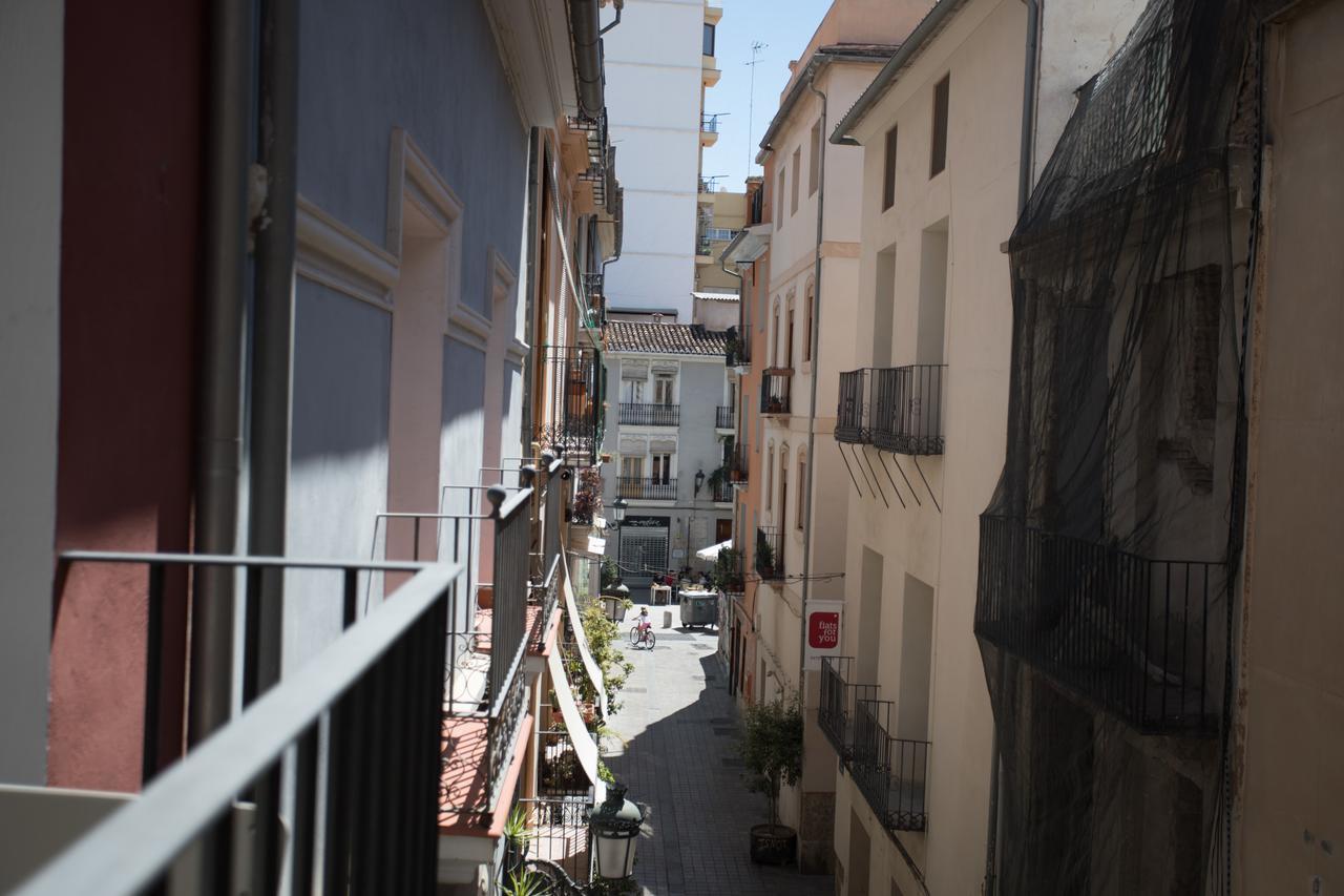 Bubusuites Valencia Exterior foto